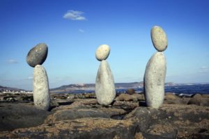 stone-balancing-costiera-sorrentina